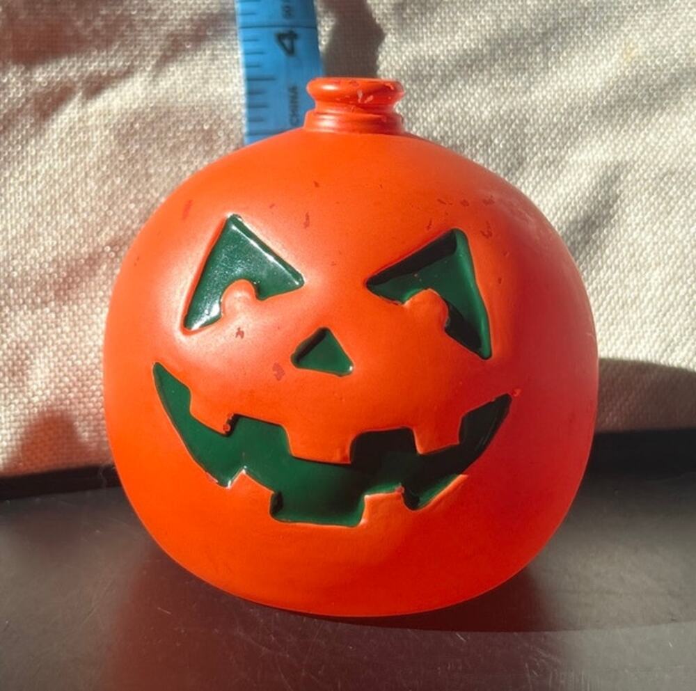 Vintage Halloween Jack O’Lantern Glass Collectible Oil Lamp